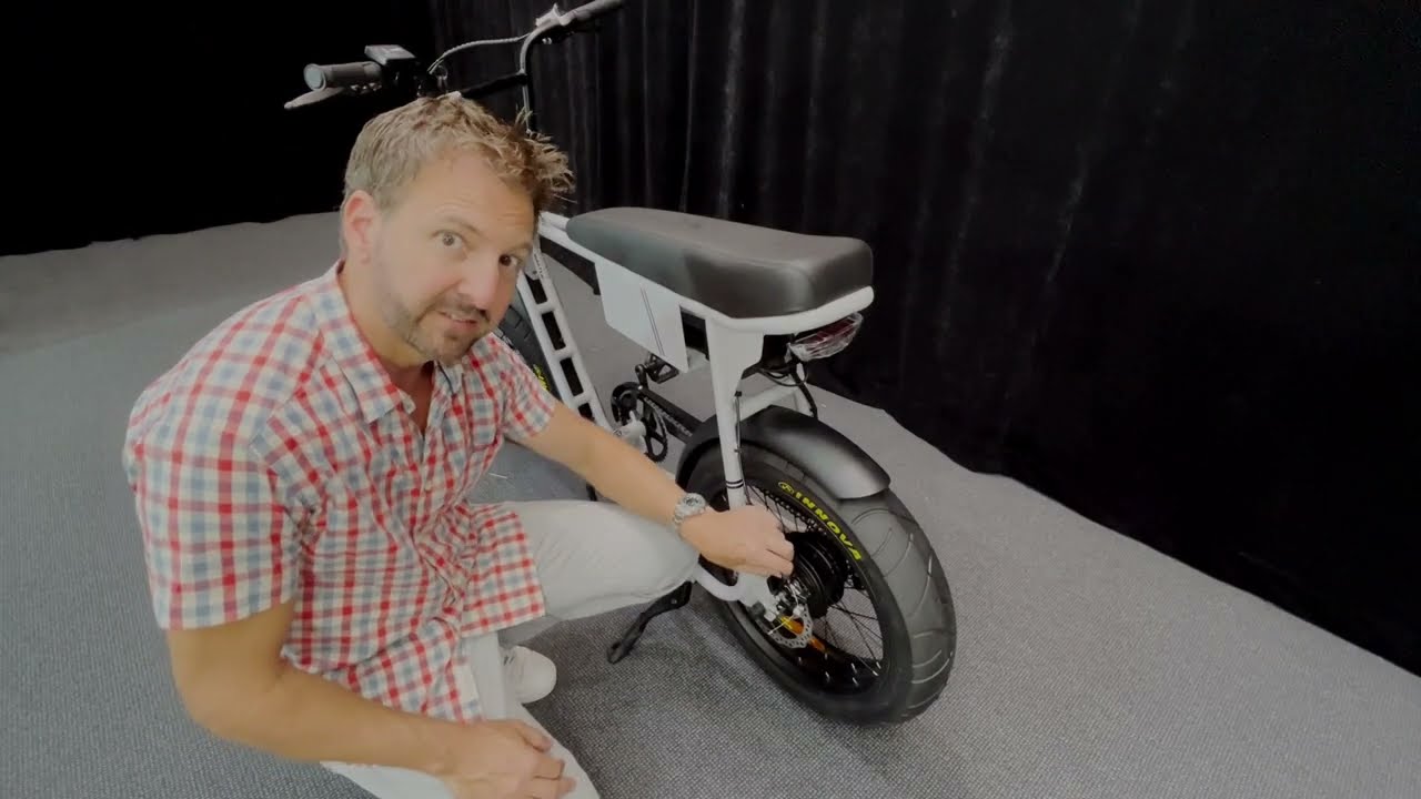 URBN | Estate Electric Urban Bike Assembly Video