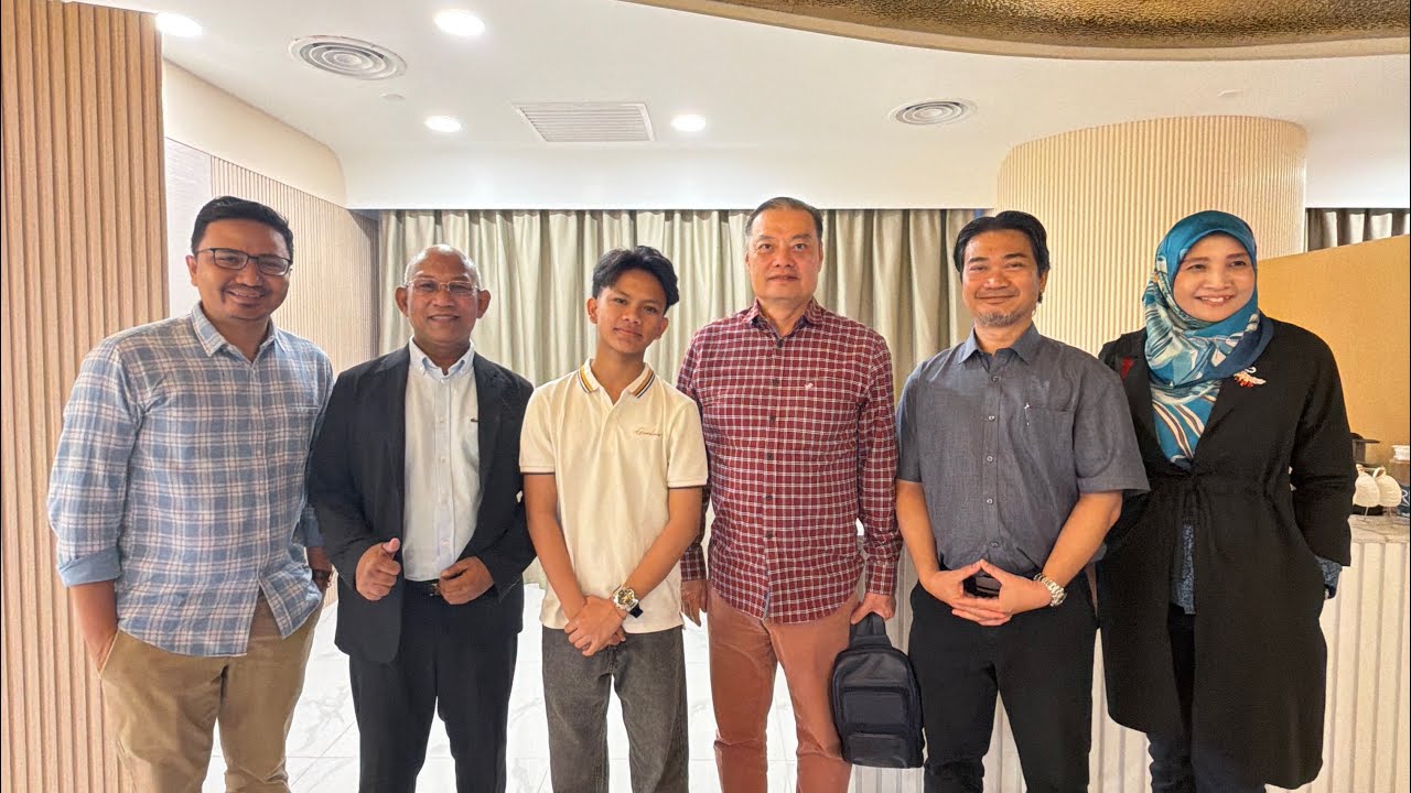 KUNJUNGAN KE MENARA PUBLICGOLD MALAYSIA BERSAMA PAK NORDIN M NOR ( introduction dari farel )