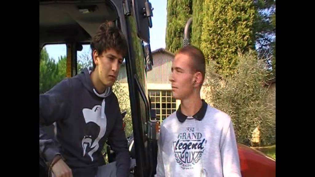 videoparodia degli esami di qualifica professionale  dell' I.I.S. 