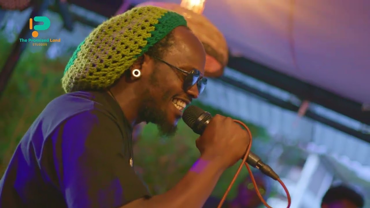 G HUNTER(MUNDU WA MUSYI) PERFORMANCE @ KICKZ AND BARZ