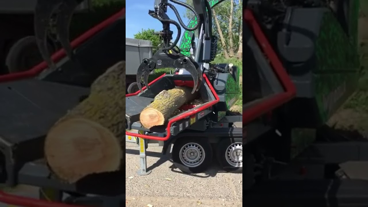 Woodzilla BBT 400 bricht Astgabel und hackt maximalen Durchmesser