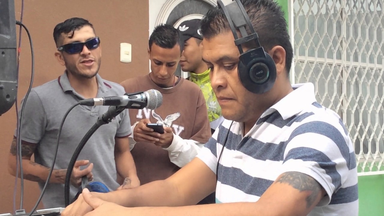 1.El Rey del Wepa en la vecindad La Colorada