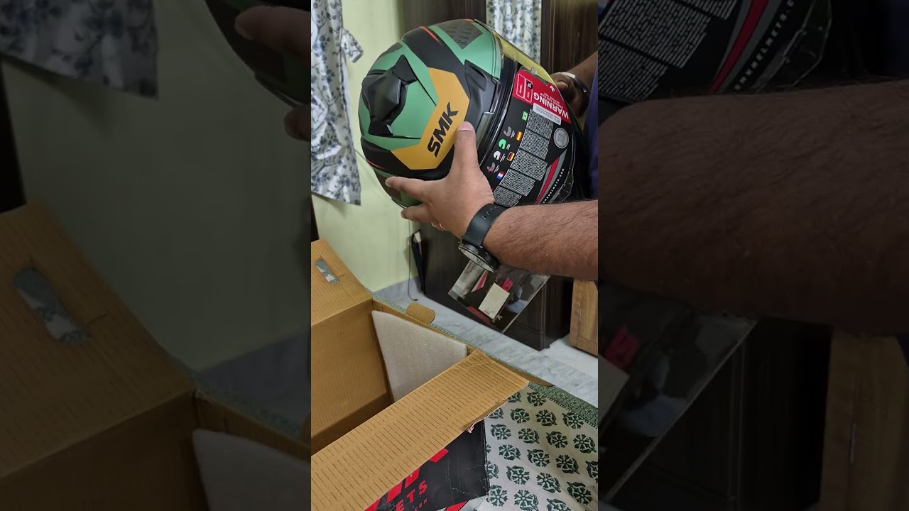 SMK TYPHOON RD1 HELMET UNBOXING