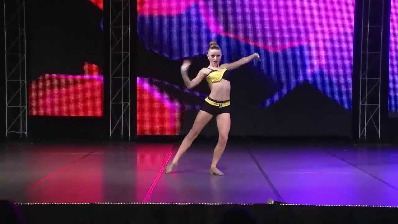 Queen Bee - Taylor Quinn
