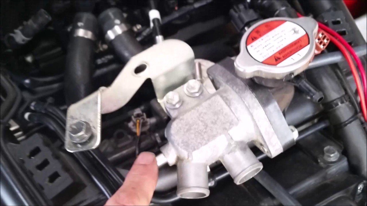 Valve Clearance Check pt2 - Suzuki GSF1250 Bandit SA LO 2010