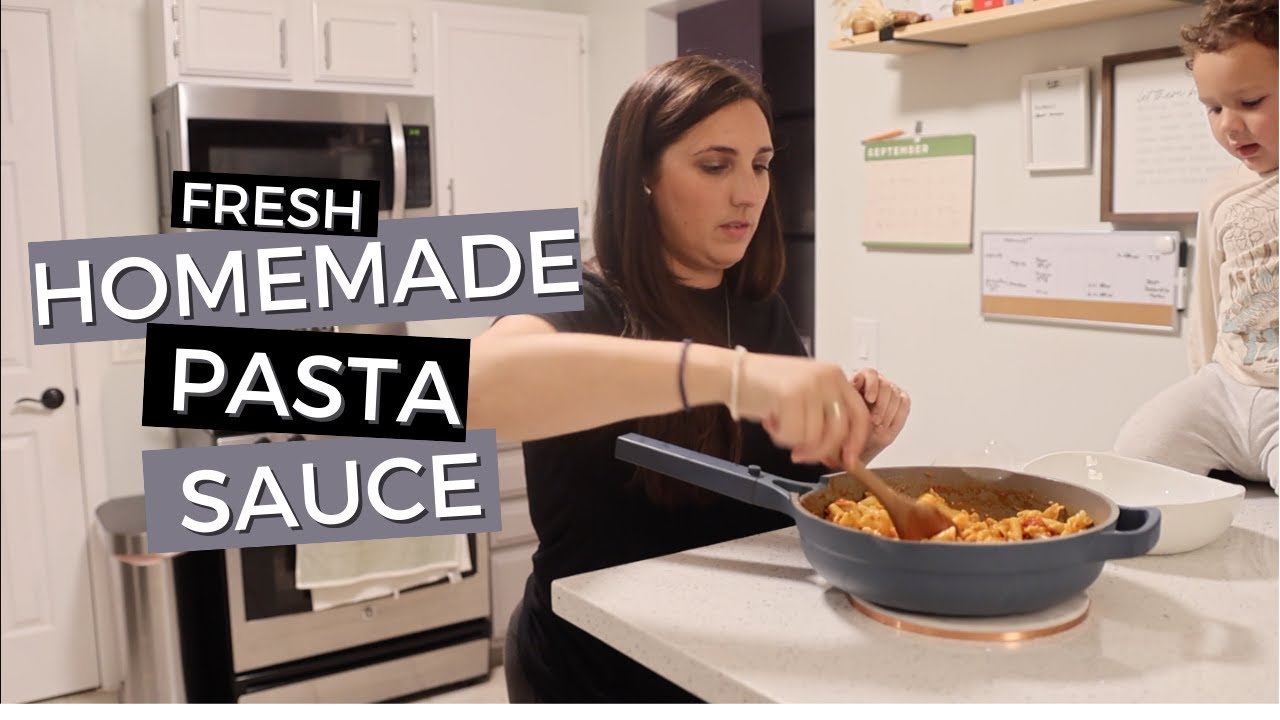 COZY COOK WITH ME | seasonal fresh homemade pasta sauce