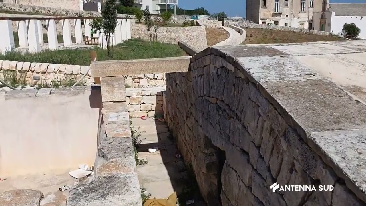21 Settembre 2023   Martina Franca TA   disordini in piazza marconi, indaga la polizia locale