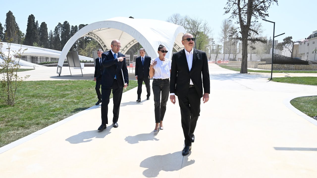 Prezident İlham Əliyev və birinci xanım Mehriban Əliyeva Gəncə şəhərində olublar