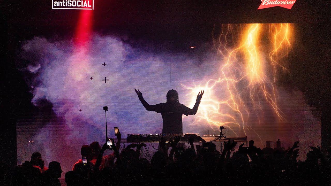 Almost Human - Anti Social, surreal experience: Mumbai!