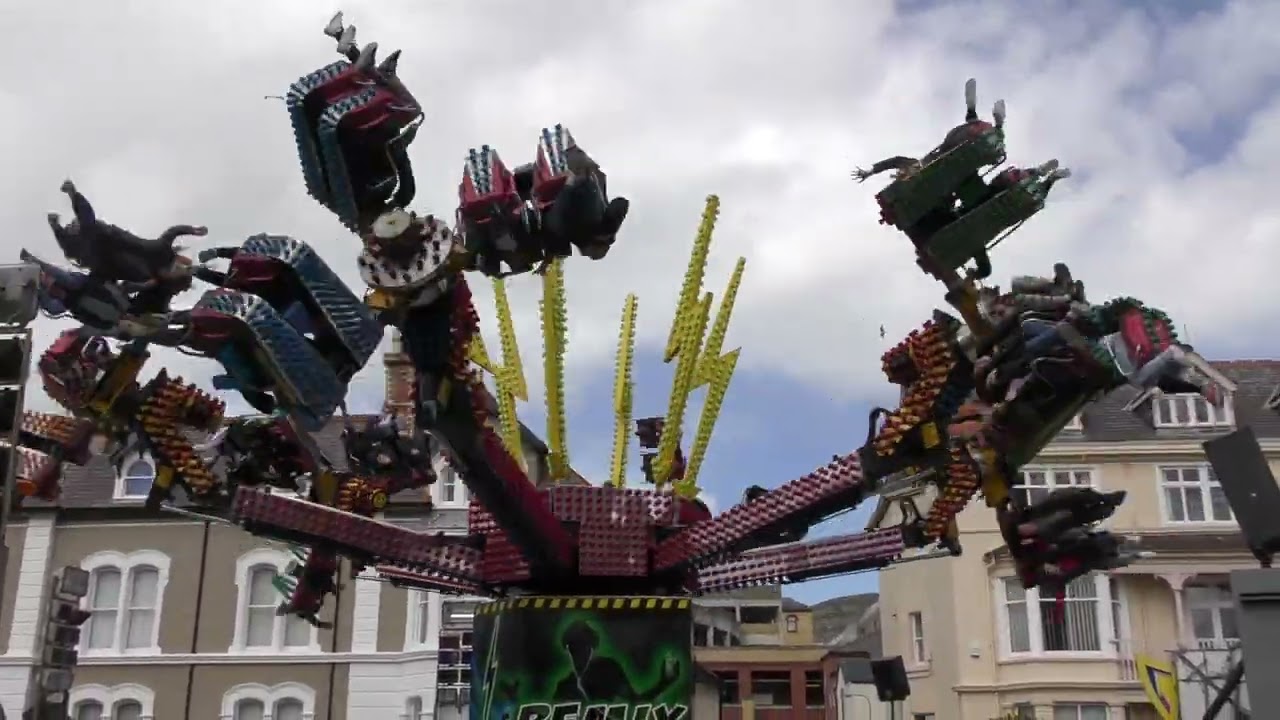 WESLEY GILL REMIX (offride) at Llandudno Victorian Extravaganza 2016