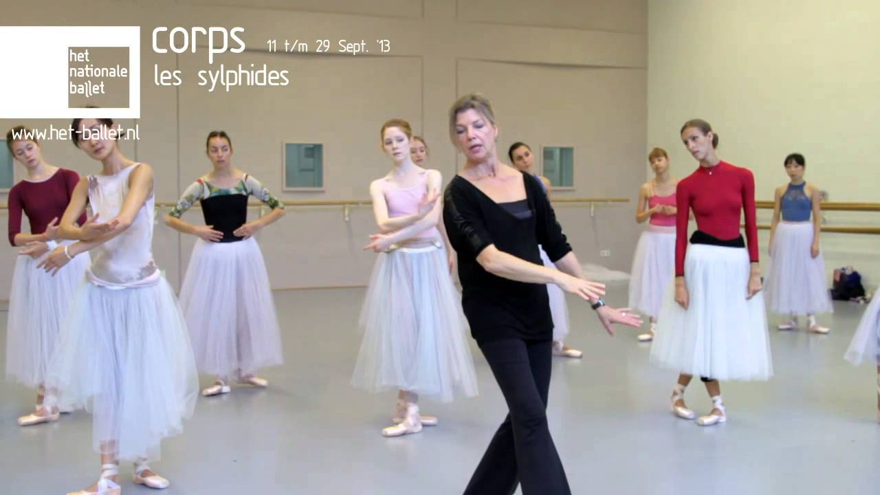 Corps - rehearsals Les Sylphides