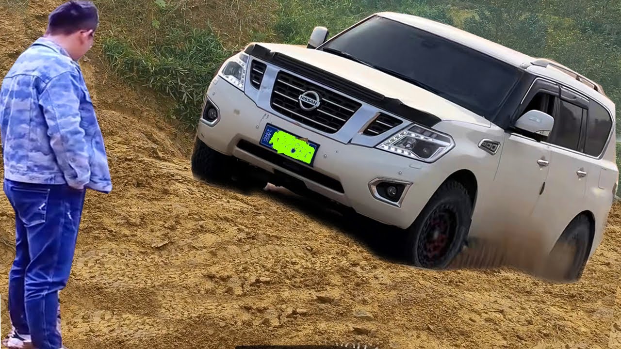 Nissan Patrol 5.6L V8 vs Land Cruiser Prado 2.7l and Haval H9 2.0T vs Tank 300 2.0T PK Off-road