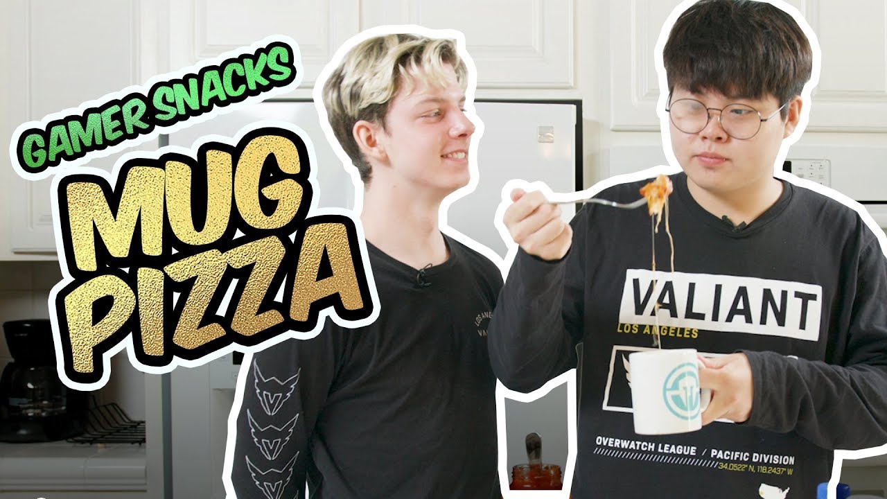 EZ MUG PIZZA RECIPE - Gamer Snacks with Kariv and Agilities