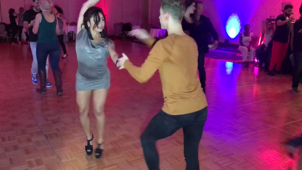JESSICA QUILES & DIONEY DA SILVA  SALSA DANCE  AT PRE PARTY  SEATTLE SALSA CONGRESS 2017