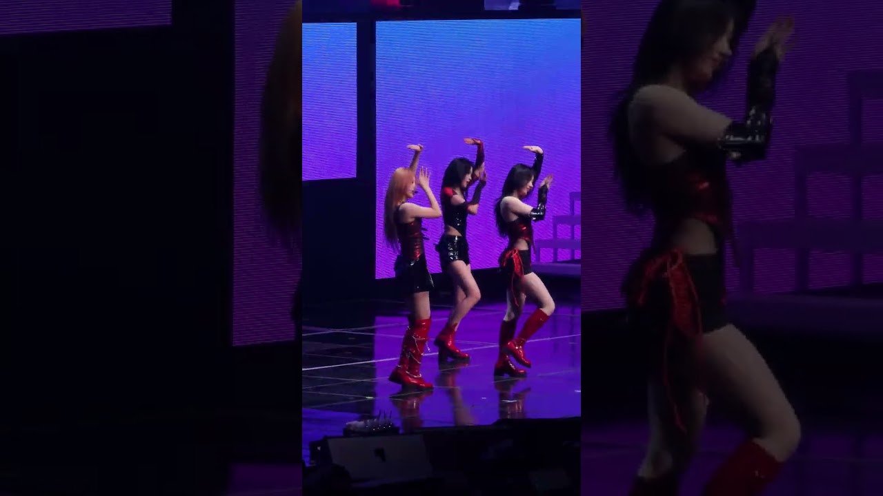 Wannabe - ITZY - Born To Be Seoul concert fancam - 02242024