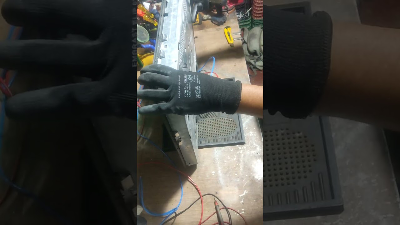 Desmontei o fogão de indução Electrolux ,fui curioso .