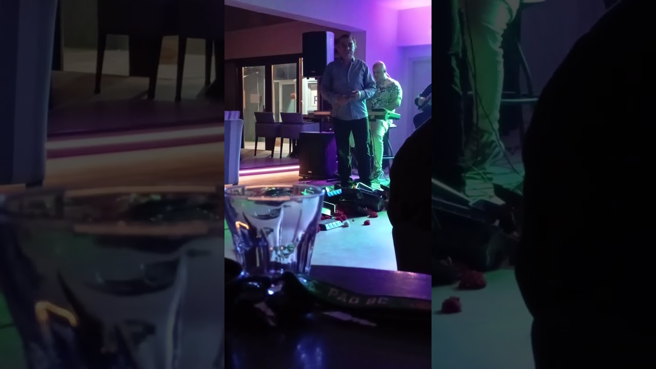 Σάκης Αγαπιου live 