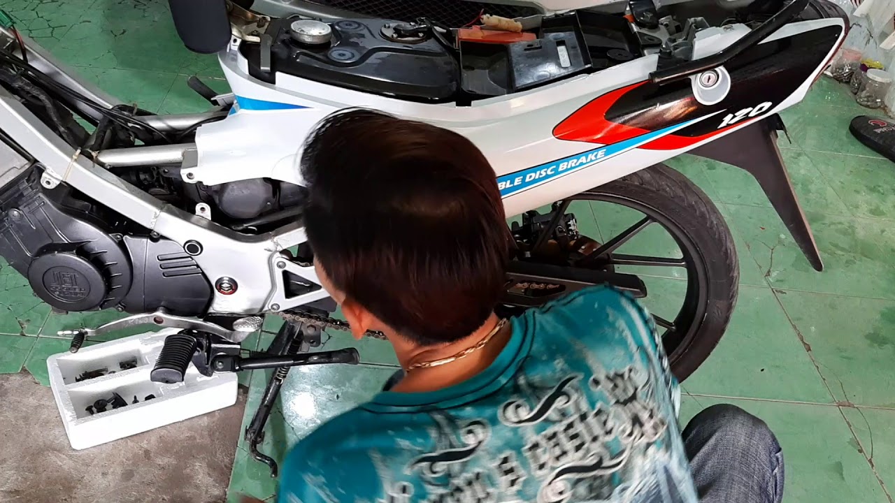 Hướng dẫn tháo giàn áo xe satria 120cc đời 2000 clip90
