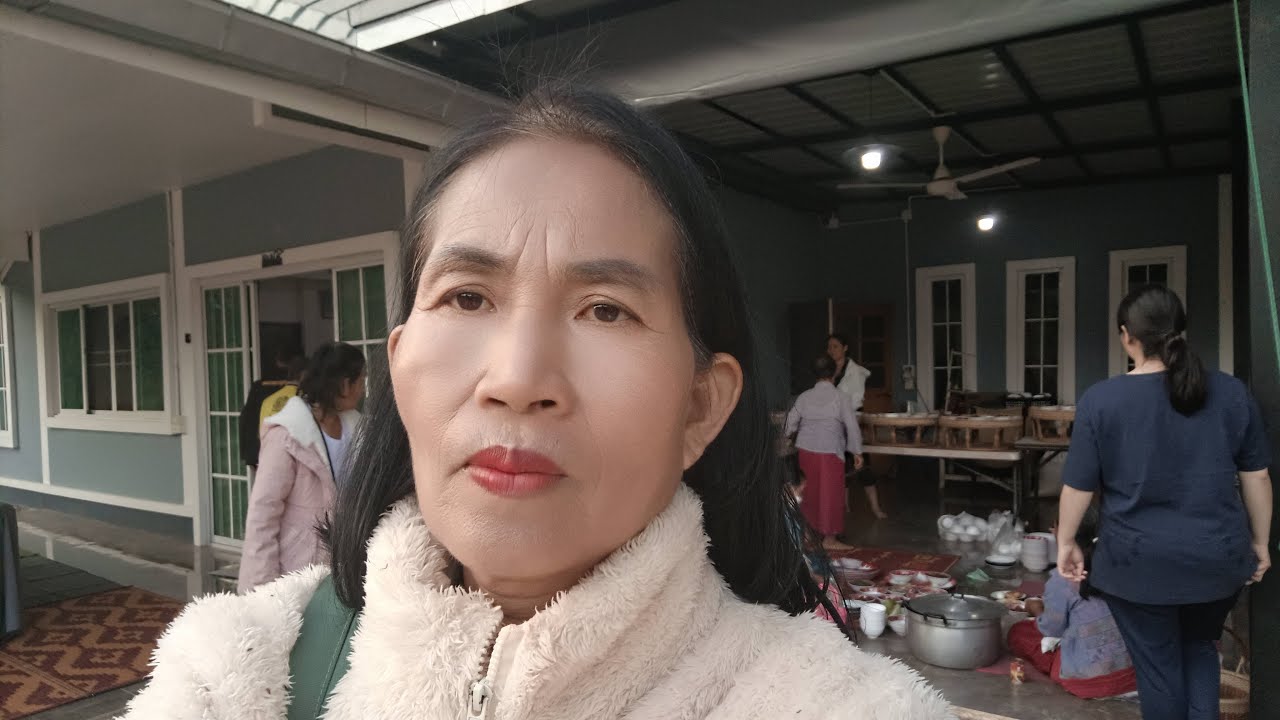 สด  มาทำบุญขึ้นบ้านใหม่