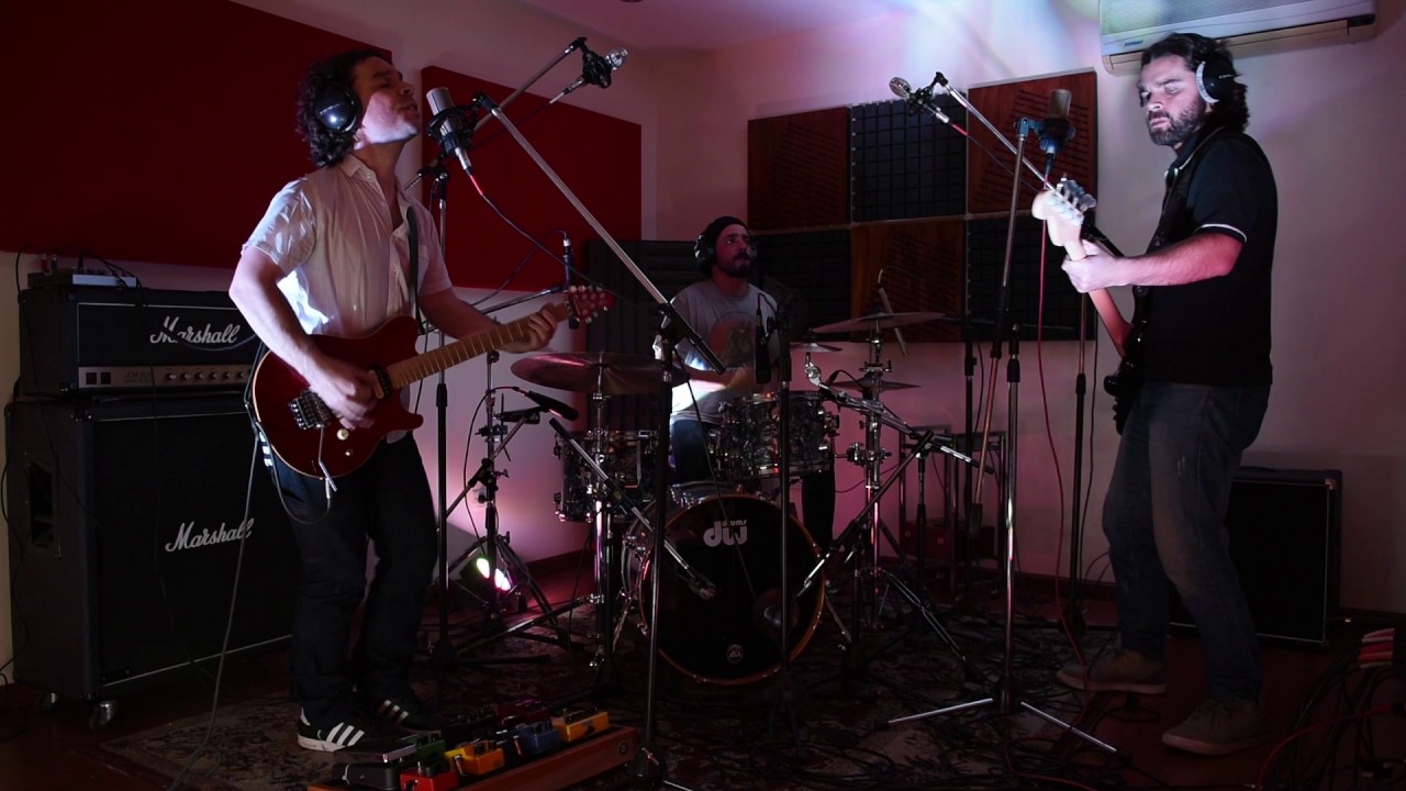 Lunes por la madrugada (Los abuelos de la nada - cover) - Hijos de Babel