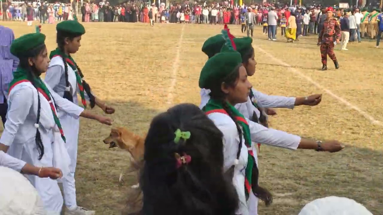 মহান বিজয় দিবস অনুষ্ঠানের মাঝে একি কান্ড ঘটে গেলো?পুরো প্রশাশন দিয়েও নিয়ন্ত্রন করা গেলো না।