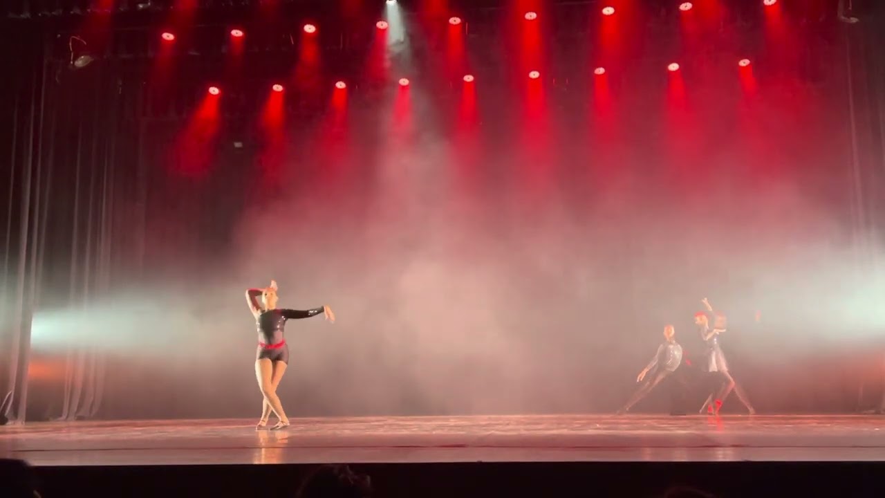 Coreografia: Jazz - Ballet Cristiana Packer