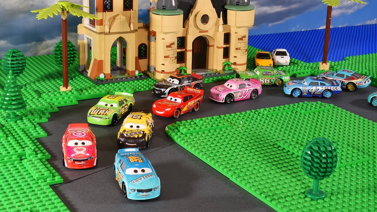 NASCAR Piston Cup Stop-Motion Race! | Pixar Cars