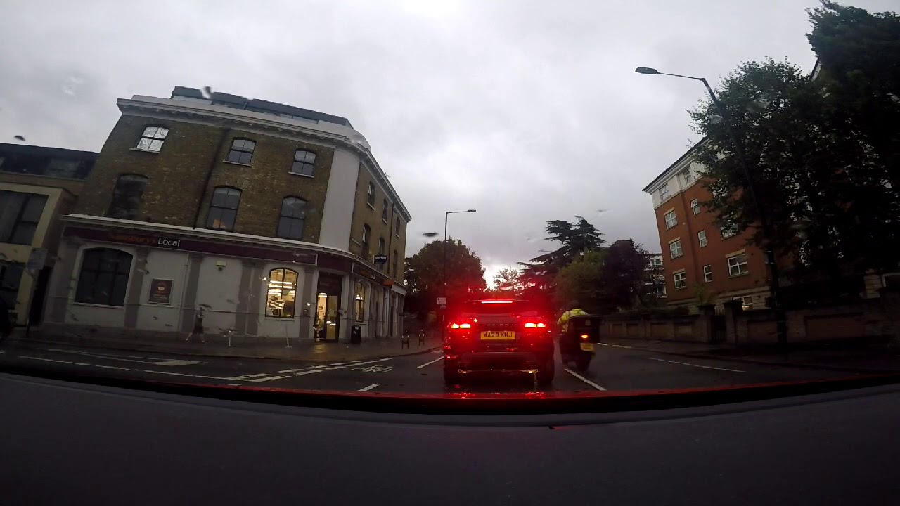 London Drive | Queens Ride (B306) - Gipsy Lane - Putney Hill (A219) UK