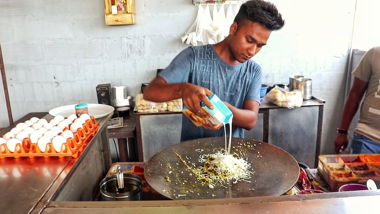 Cheesy & Creamy Red Mirchi Surati Takatak | Eggistan Special | Egg Street Food | Indian Street Food
