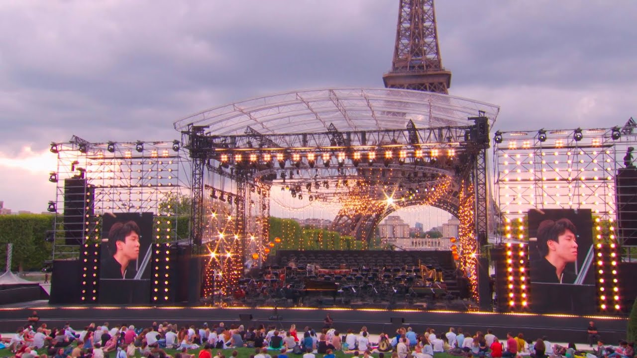 Saehyun Kim | Le Concert de Paris 2025: Solo Performance [LIVE at Champ de Mars & Tour Eiffel)