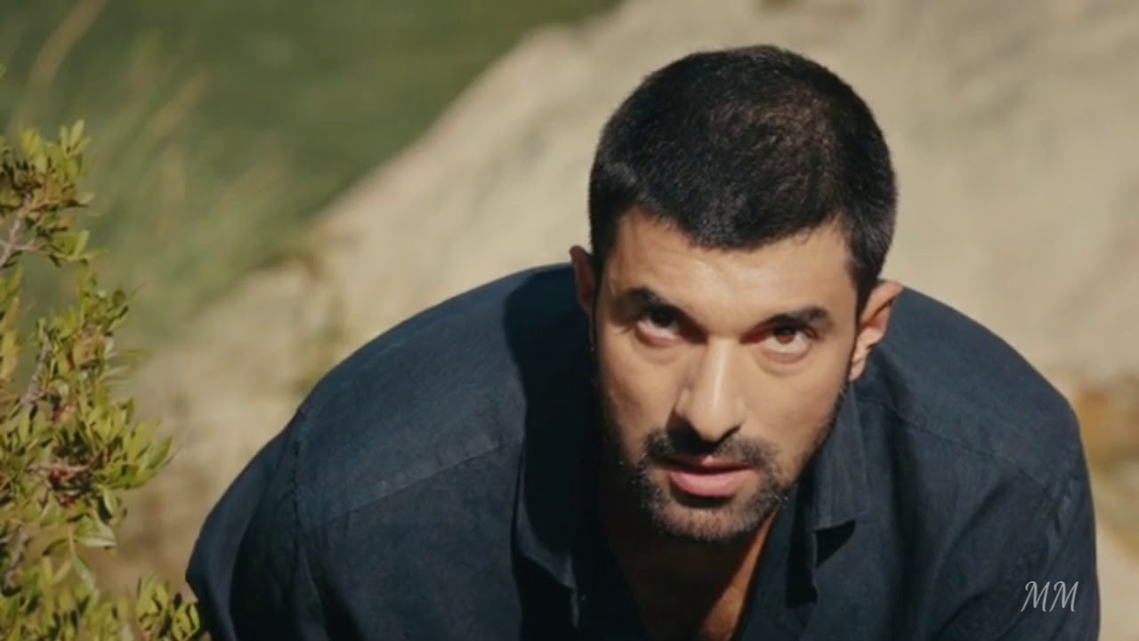 Engin Akyurek, (invencible)