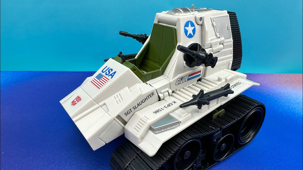 TRANSFORMERS/G.I.JOE CROSSOVER KUP, SEARGEANT SLAUGHTER, LEATHERNECK COLLECTIBLE