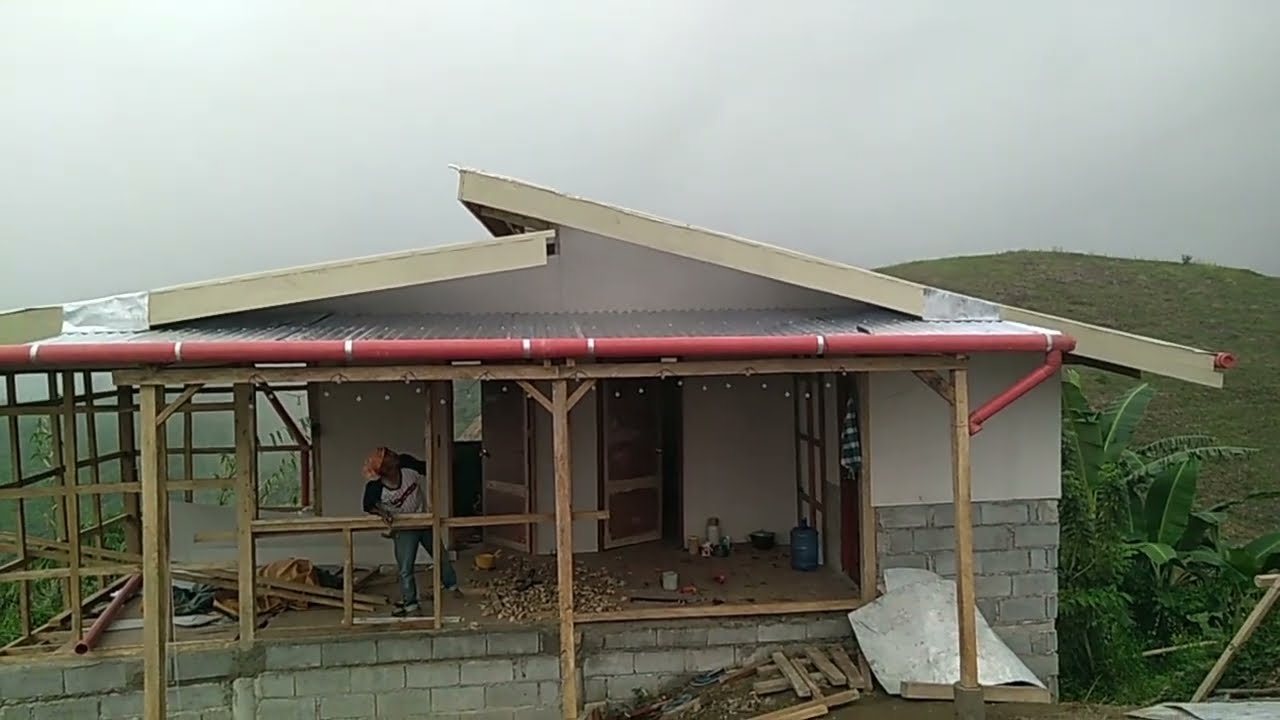 Ayos! Natapos din sa pagkabit  ng PVC Gutter | House Project Part 5 | Master of None Vlog