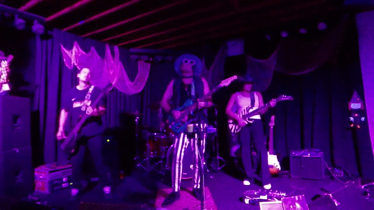 Jane's Addicted @ The Pour house 10/30/25