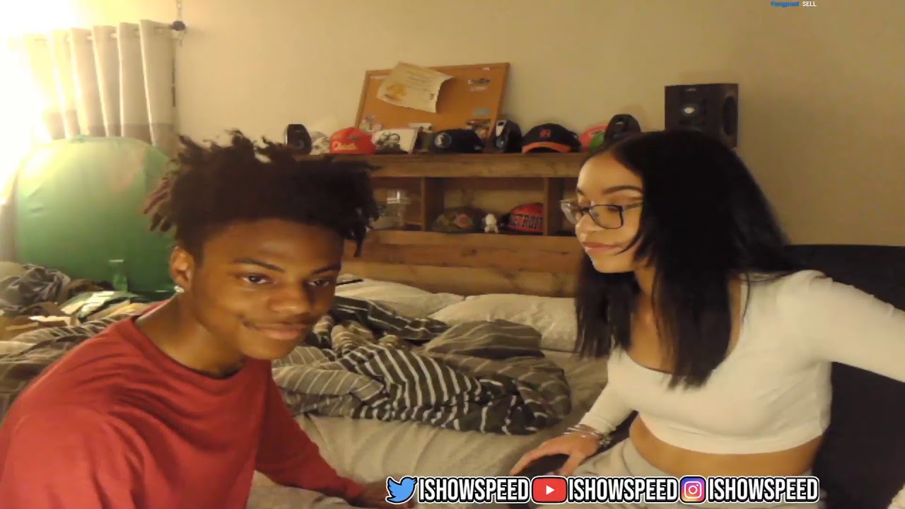 asking her out live on stream *im nervous*