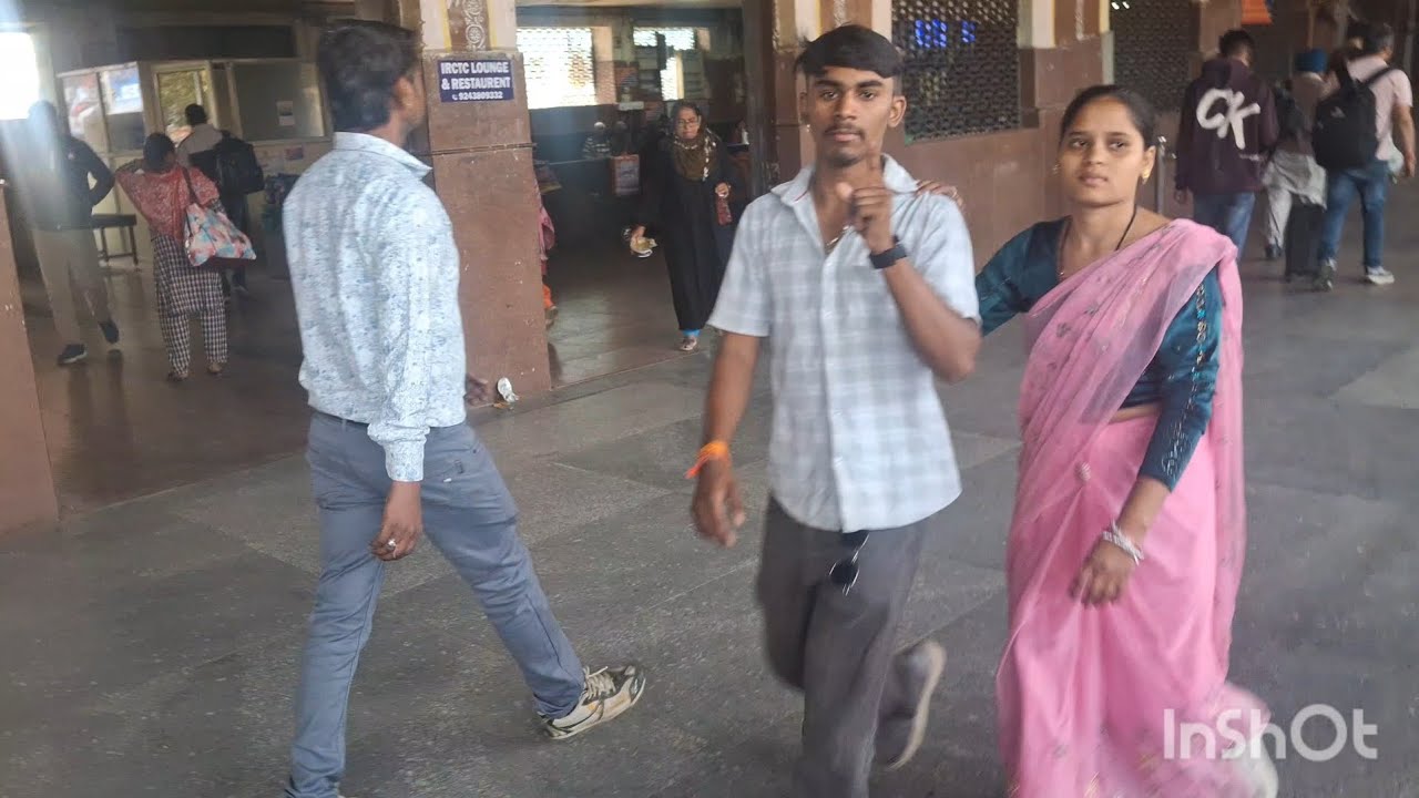 हम निकल जाते हैं घर से कैंप के लिए रास्ते का नजारा कुछ इस तरह था