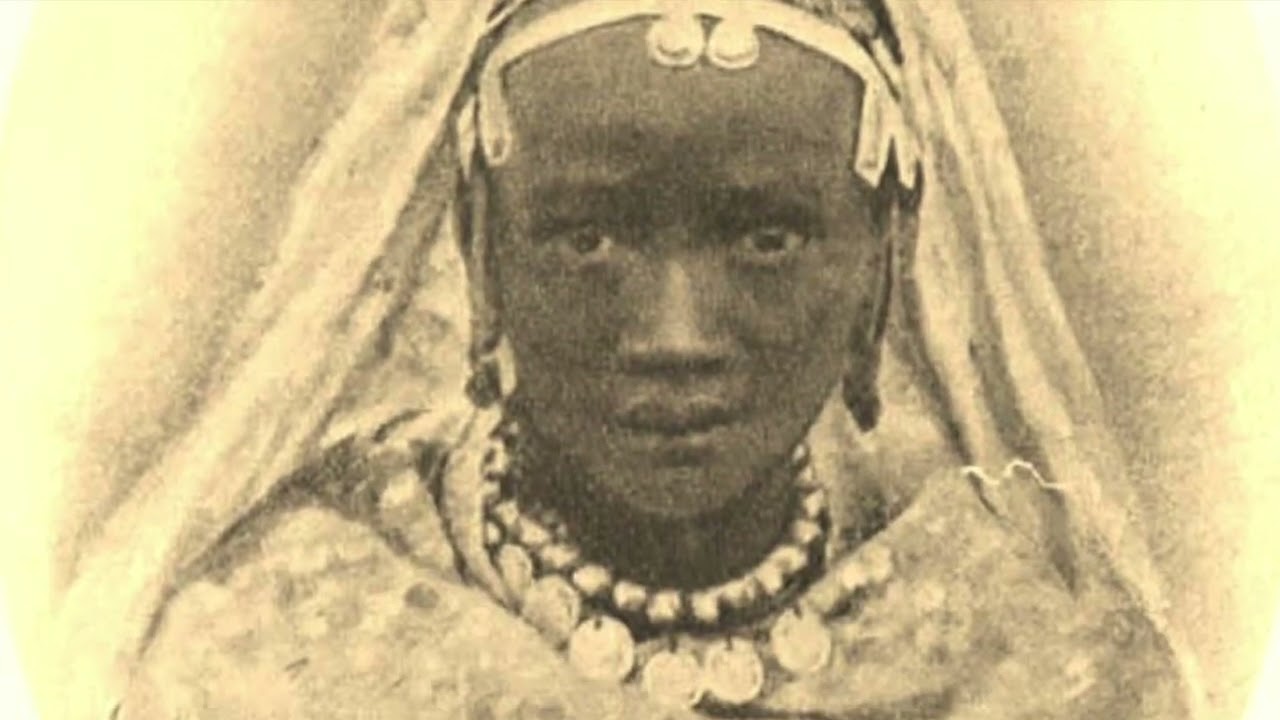 16  Le groupement Diakhanke de Touba dans le Futa Jaloo