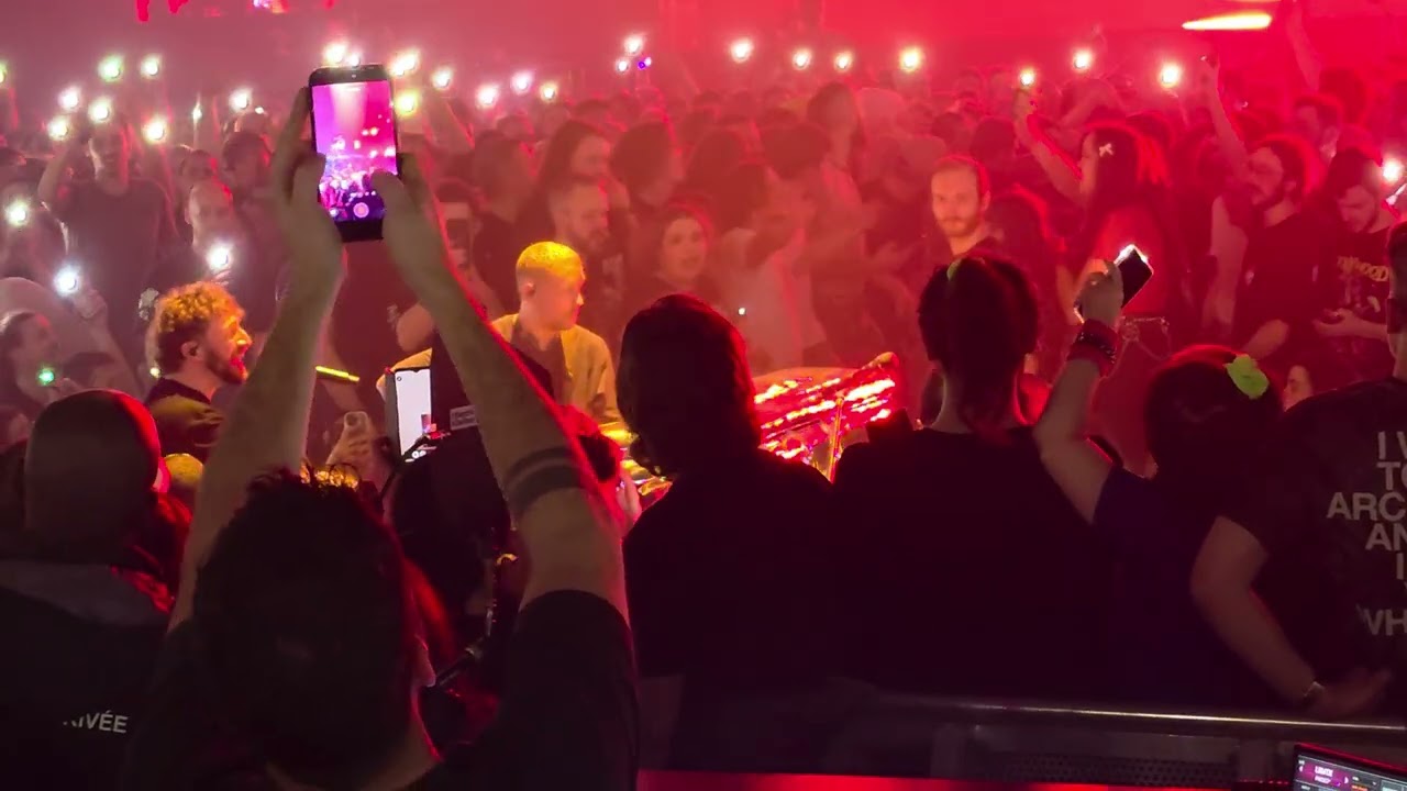 Electric Callboy - Everytime We Touch - Acoustic - Zenith Paris 2026