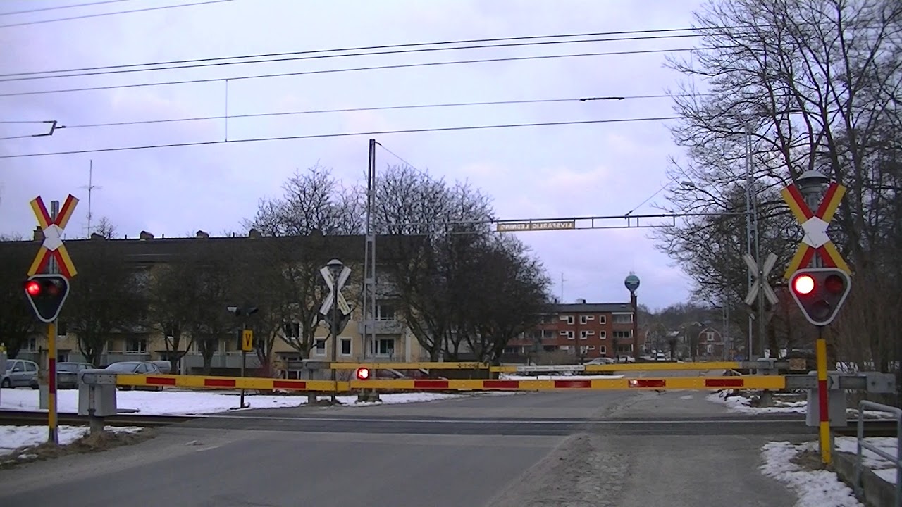Spoorwegovergang Bjärnum (S) // Railroad crossing // Järnvägsövergång