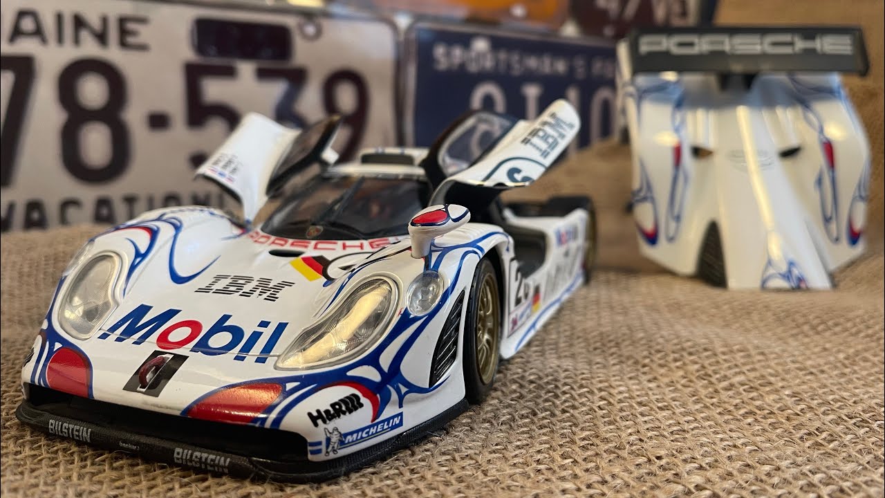 Porsche 911 GT 1 (1998) Diecast Scale 1:18 Model #porsche