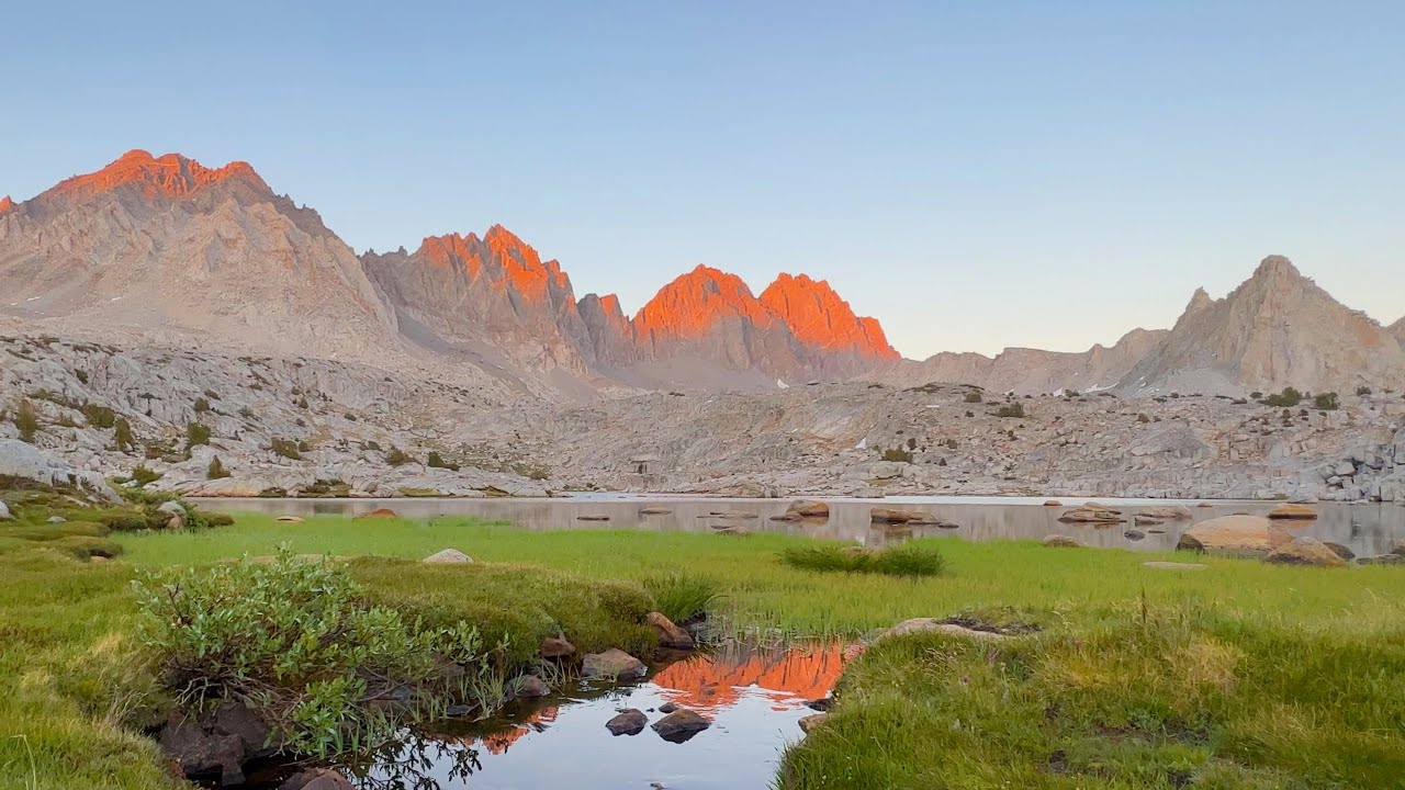 Sierra backpacking: Hiking North Lake to South Lake via Lamarck Col