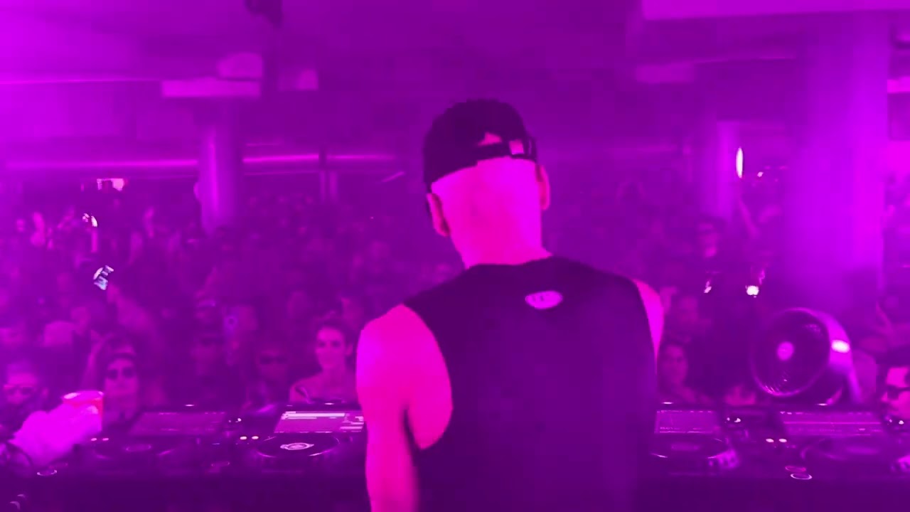 Patrick Mason Closing Track and dance with @IndiraPaganotto at Movement 2024