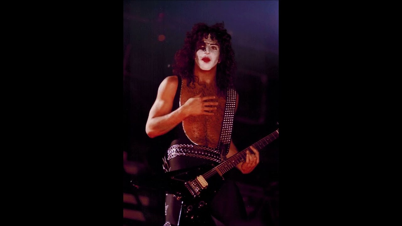 Kiss - Love Gun - Love Gun - 1977 - Isolated Bass & Drums