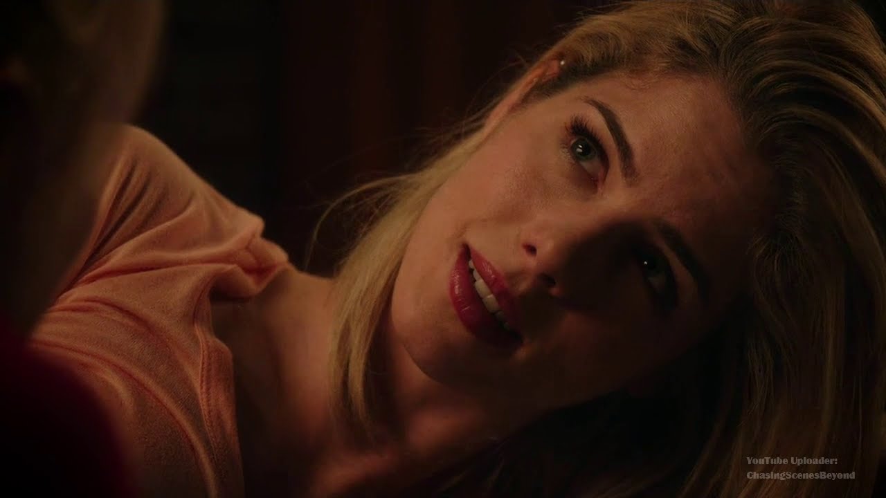 Arrow 4x06: Oliver & Felicity #5 (Donna: Baby... that's how it's supposed to feel)