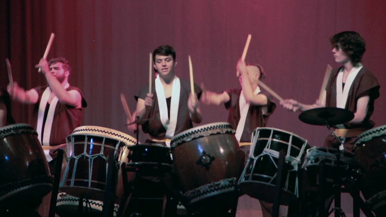 Lion Chant - Crespi Taiko 2016