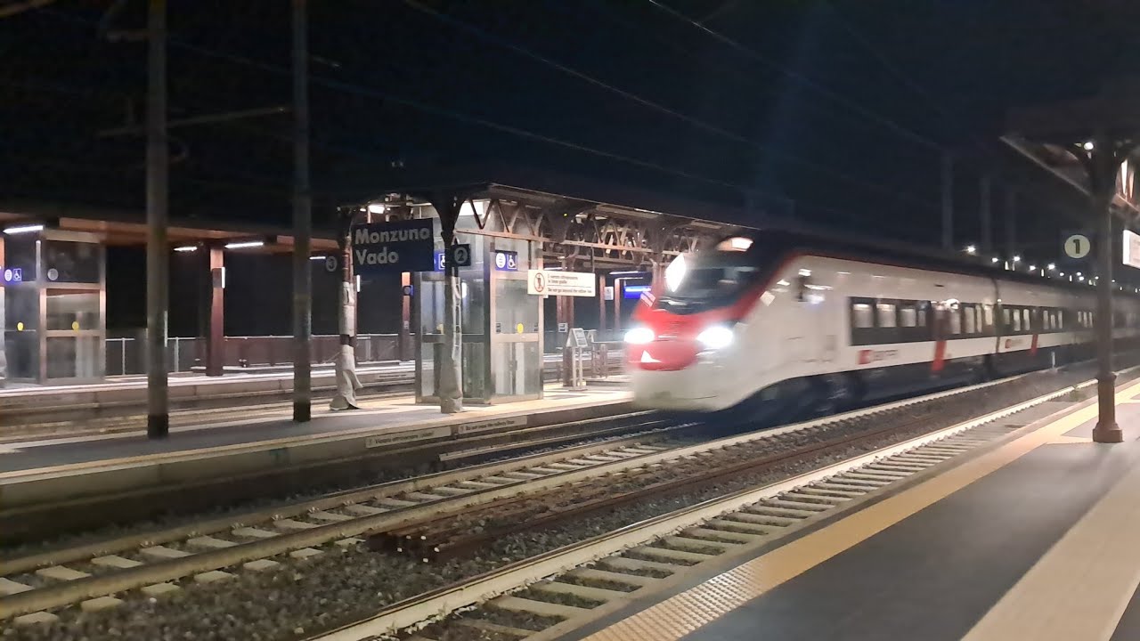 L'incrocio tra SBB CFF FFS Stadler SMILE e Regionale 17844 alla stazione di Monzuno-Vado