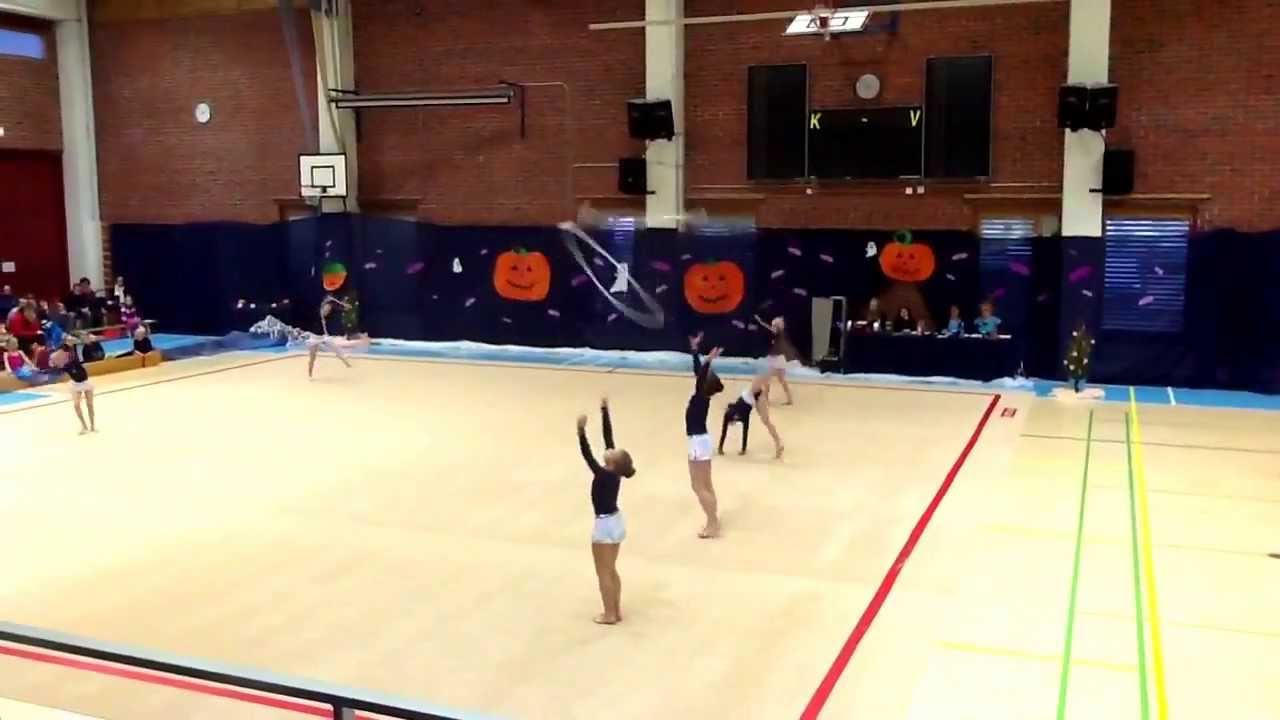 Halloween Asema, Kerava. Korennot pinkit -kisaesitys