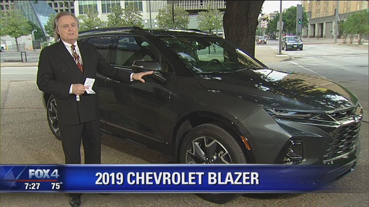 Car critic Ed Wallace reviews the 2019 Chevy Blazer