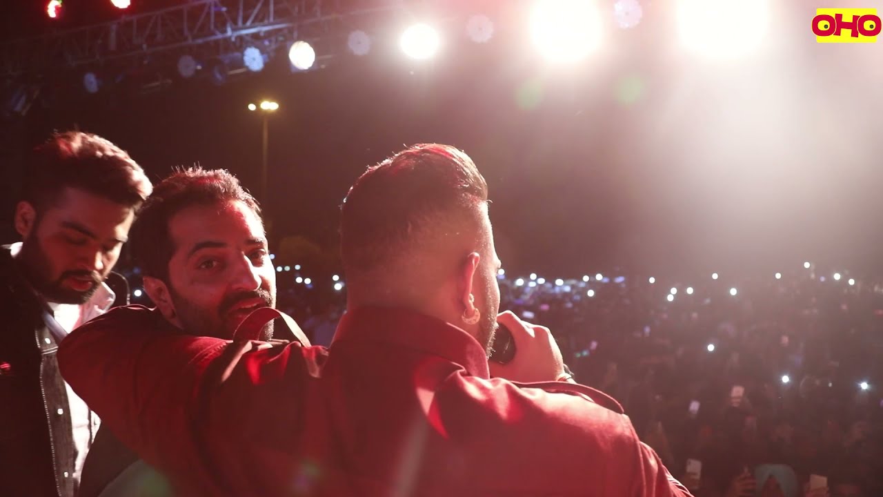 Karan Aujla Entry With  Vicky Middukhera Punjab university | Krana Aujla Live