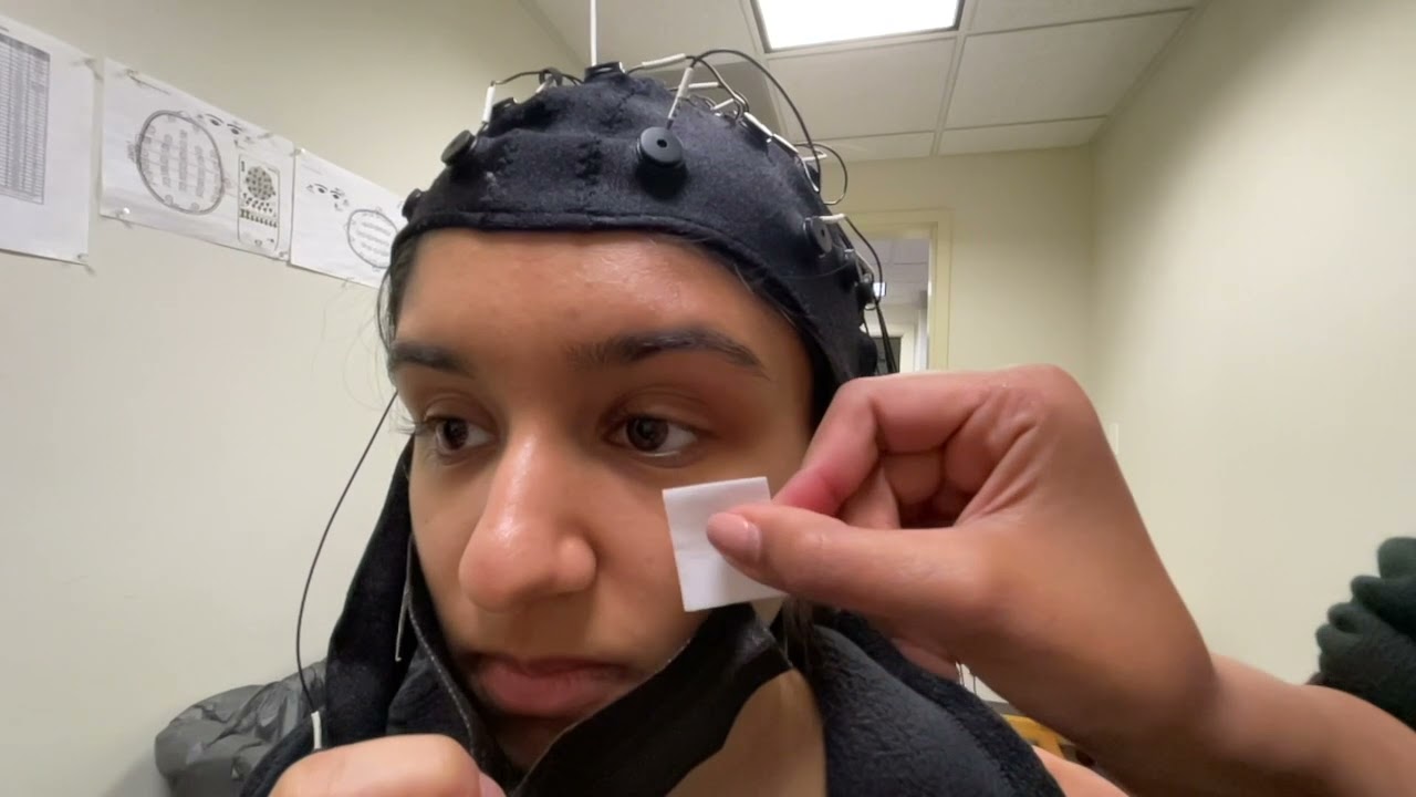 TCNJERPLab - Attaching the electrode cap